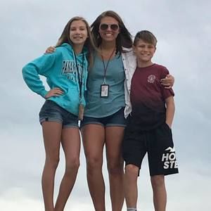 Meet your Posher, Amy